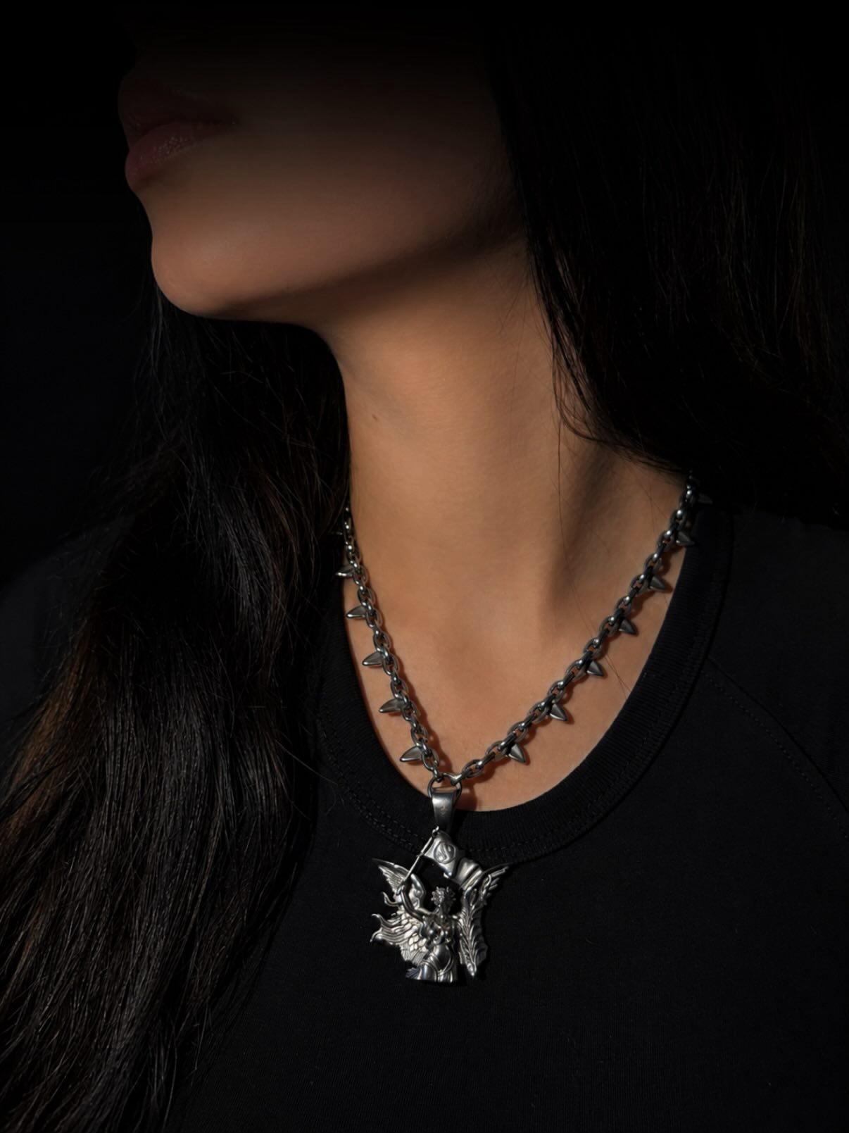 LEAF ANGEL Pendant Neclace
