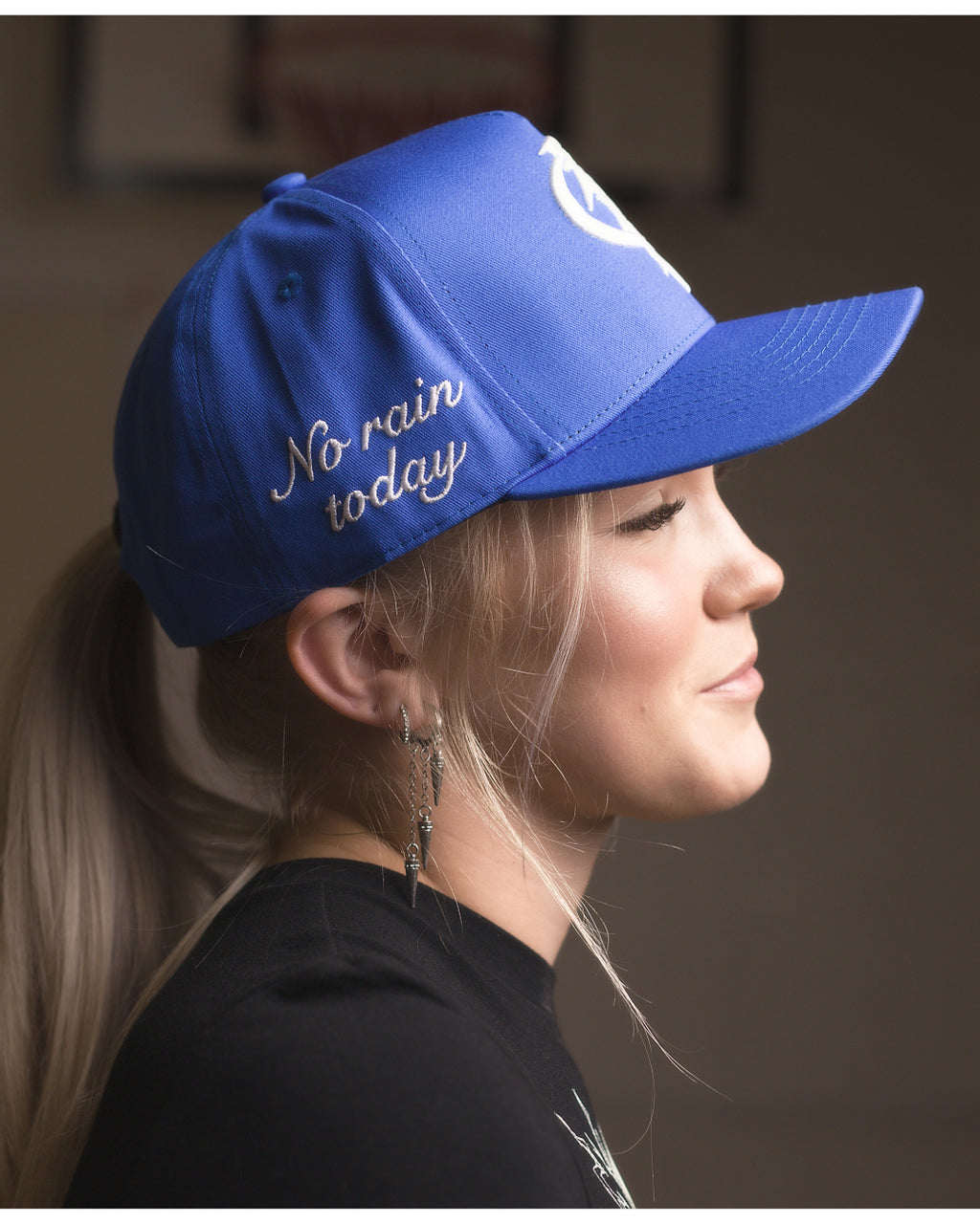 RAINDROP Cap (Bright Blue)